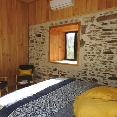 D'hotes De Charme Pierres Anciennes, Confort Et Nature 2 3*